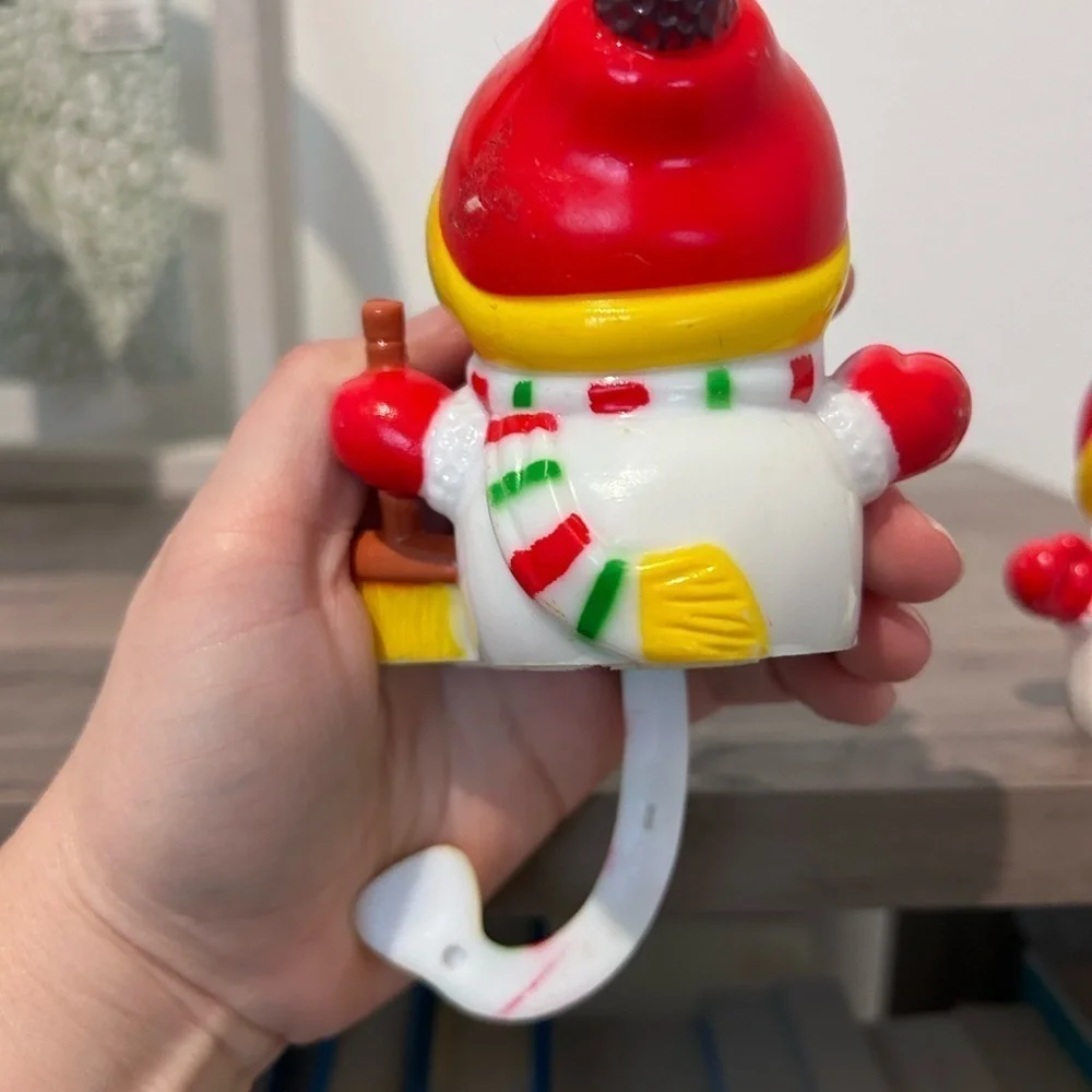 VTG Christmas Stocking Holder Hanger Snowman Future 1985 Resin Shelf Sitter 2